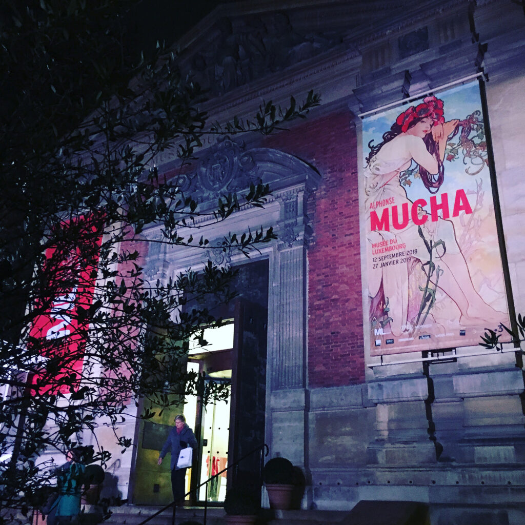 alphonse-mucha-exhibition-paris